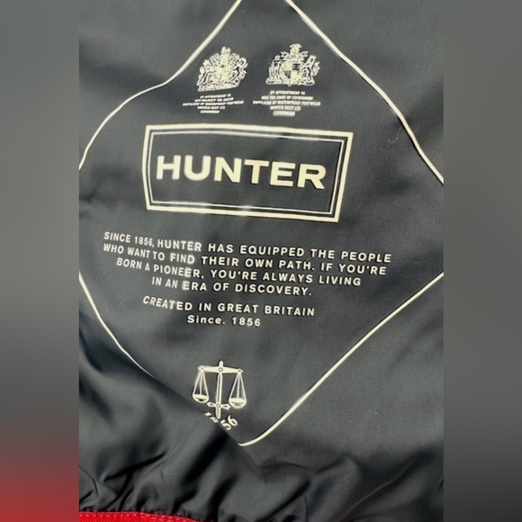 Hunter Puffer Jacket-Large - Picture 9 of 10